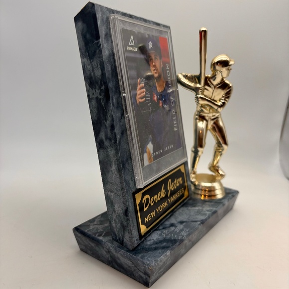 VTG New York Yankees Derek Jeter Field of Vision Card Decorative Plaque - Picture 3 of 12